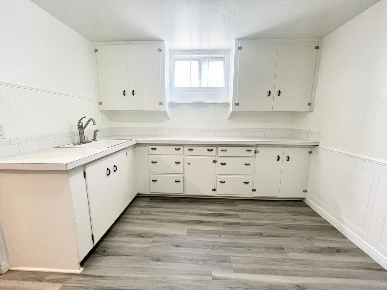 621 N Kimball Ave - Photo 2 of 13