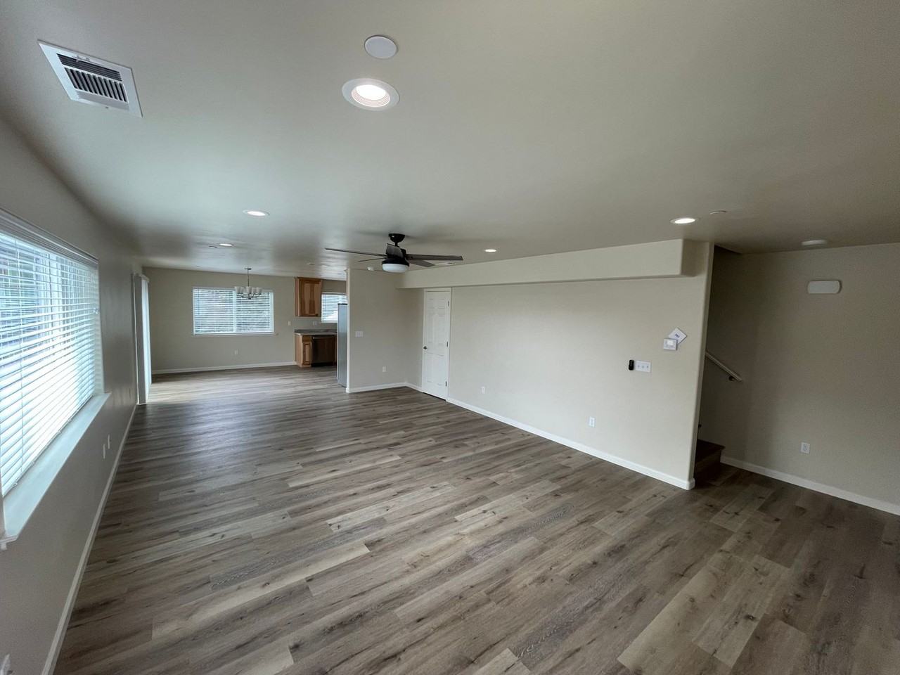 1117 Chelsea Way - Photo 3 of 25