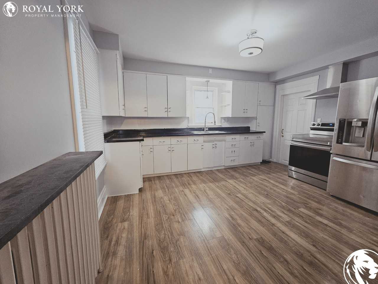 1-679 Elm Street, Port Colborne, Ontario L3K 4P9 - Photo 3 of 23