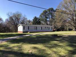 featured image of 1100 W Georgia Rd