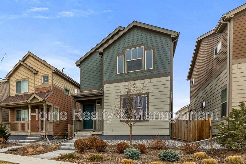 12760 Tamarac St - Photo 3 of 32
