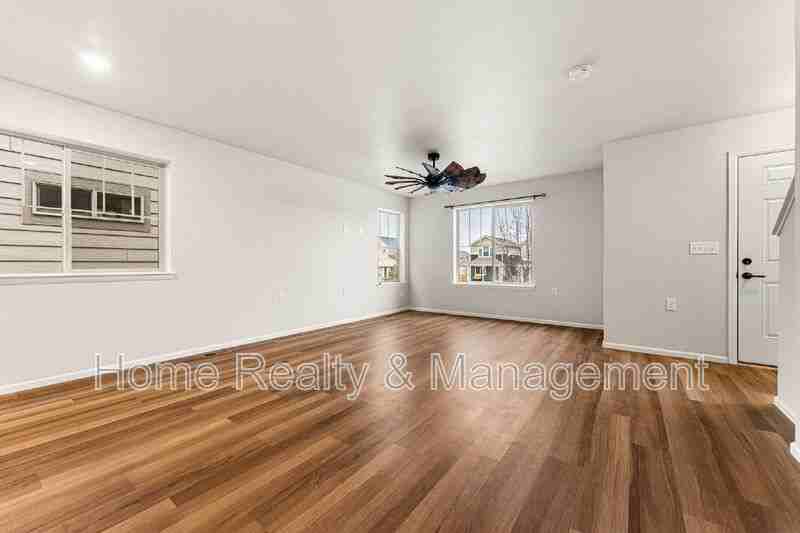 12760 Tamarac St - Photo 7 of 32