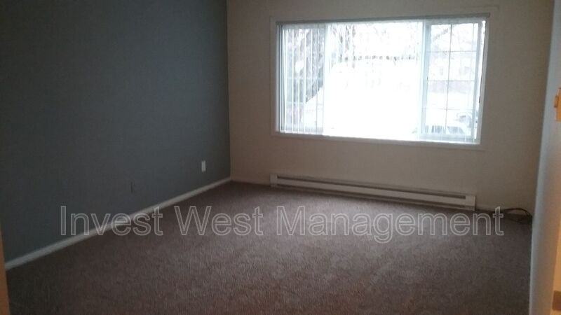 1620 11th Ave - Photo 3 of 7