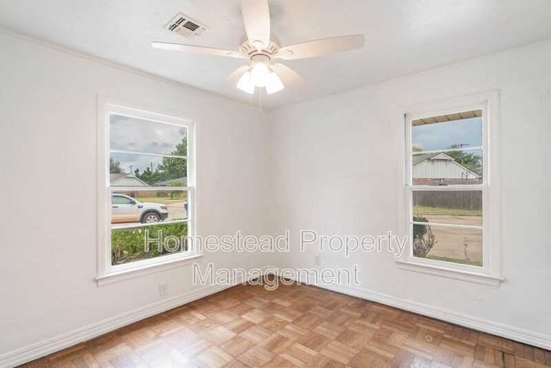 9412 Britton Cir - Photo 4 of 22