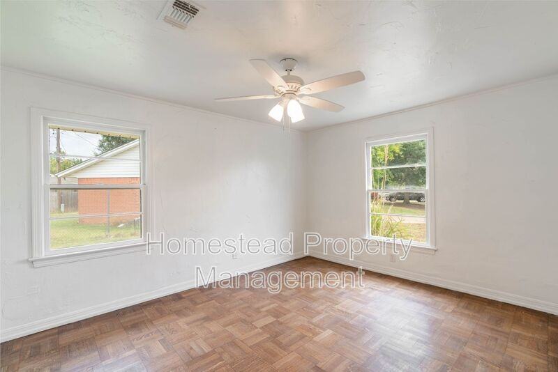 9412 Britton Cir - Photo 6 of 22