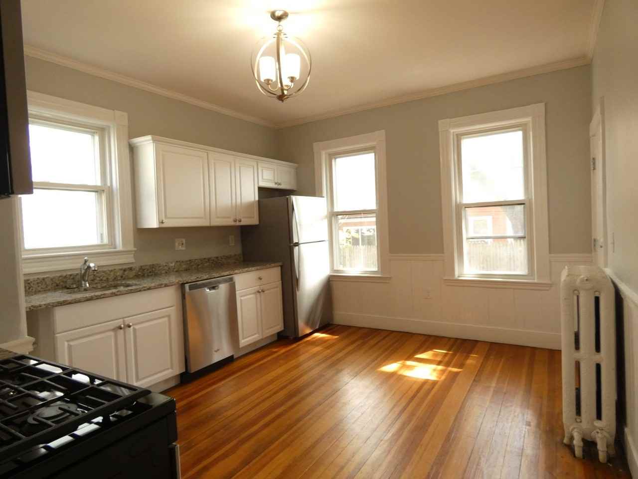 77 Saint Andrew Rd #2 - Photo 3 of 10