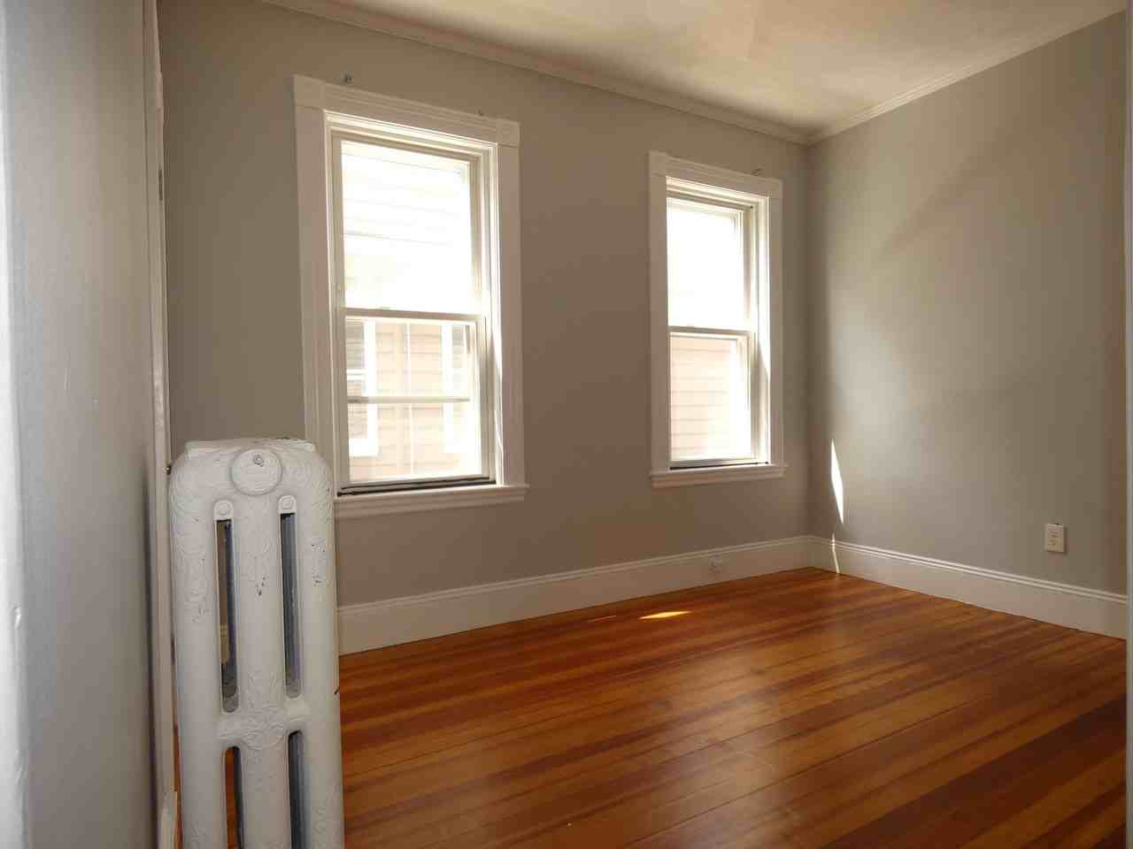 77 Saint Andrew Rd #2 - Photo 7 of 10