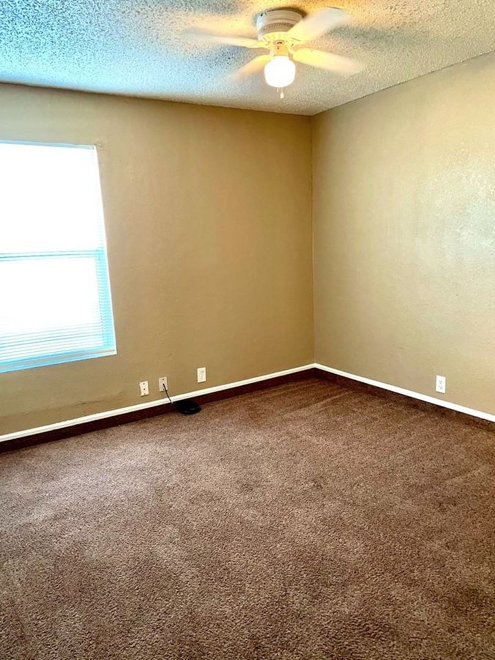 Windmill Apartments - Photo 5 of 40