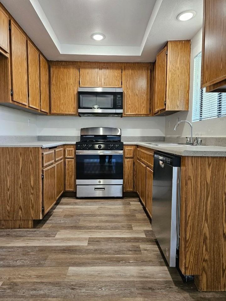 Valley View Village Apartments - Photo 3 of 10