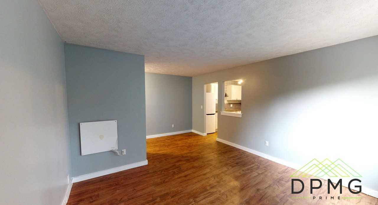 326 326 East Hillsdale - 1 #1 - Photo 5 of 15