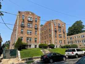 Oaklynne Apts - Photo 1 of 1