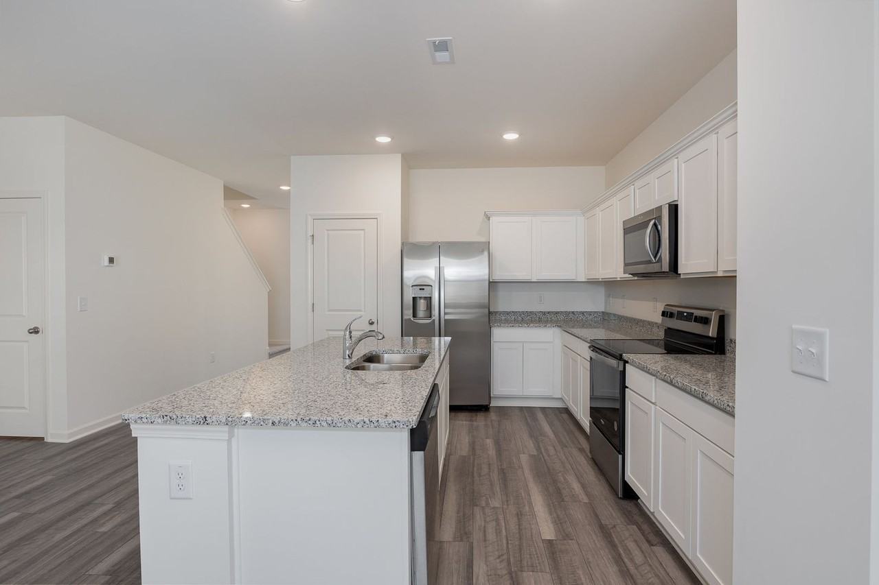 1876 Knights Crest Way - Photo 6 of 26