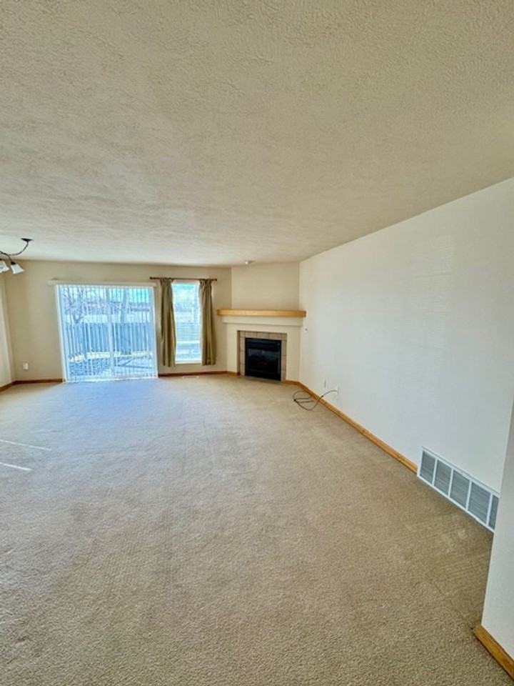 4050 W Babcock St #38 - Photo 3 of 25