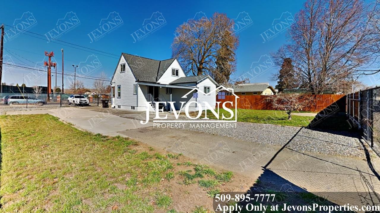 1206 W Nob Hill Blvd - Photo 3 of 22