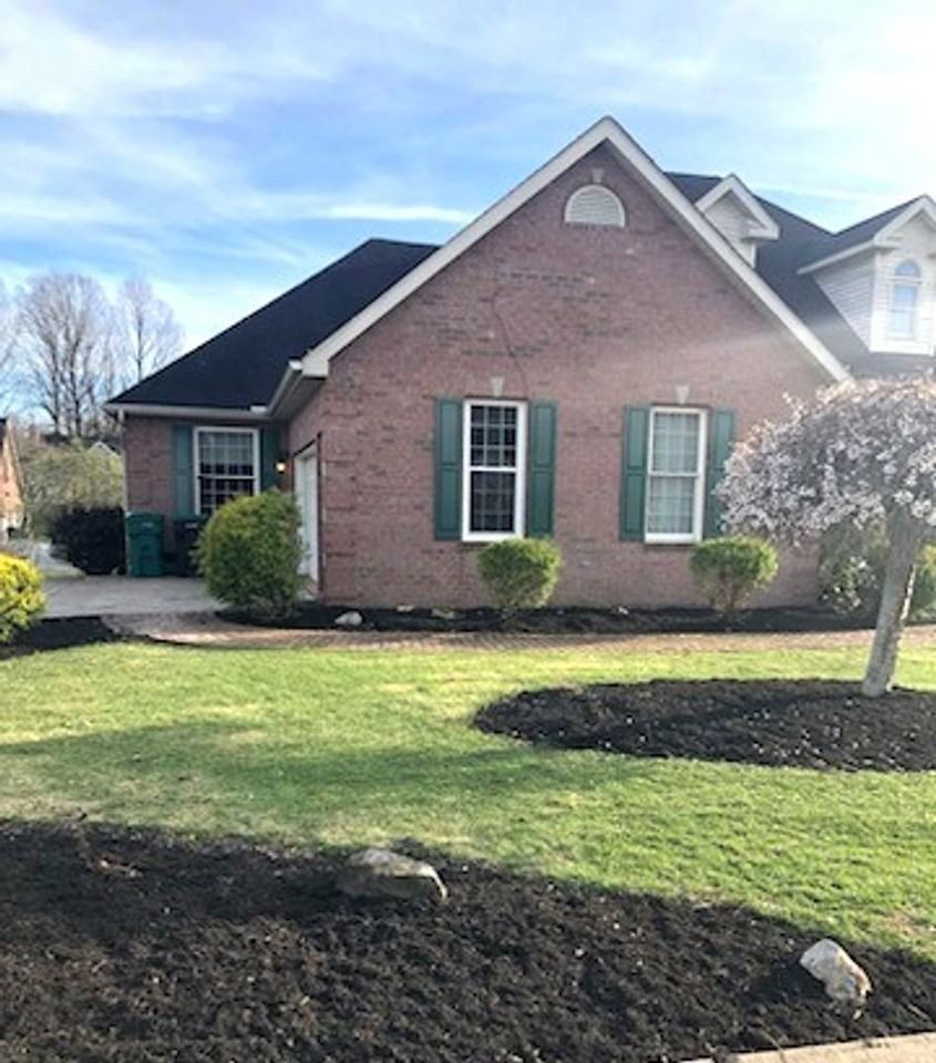 3713 Cambridge Dr - Photo 2 of 13