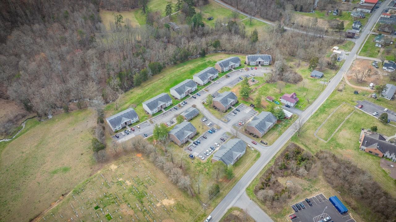 Creekview Luxury Apartments - Photo 4 of 10