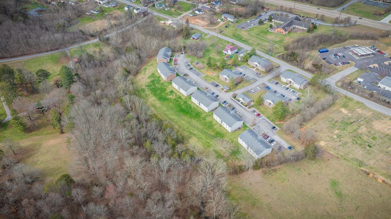 Creekview Luxury Apartments - Photo 6 of 10