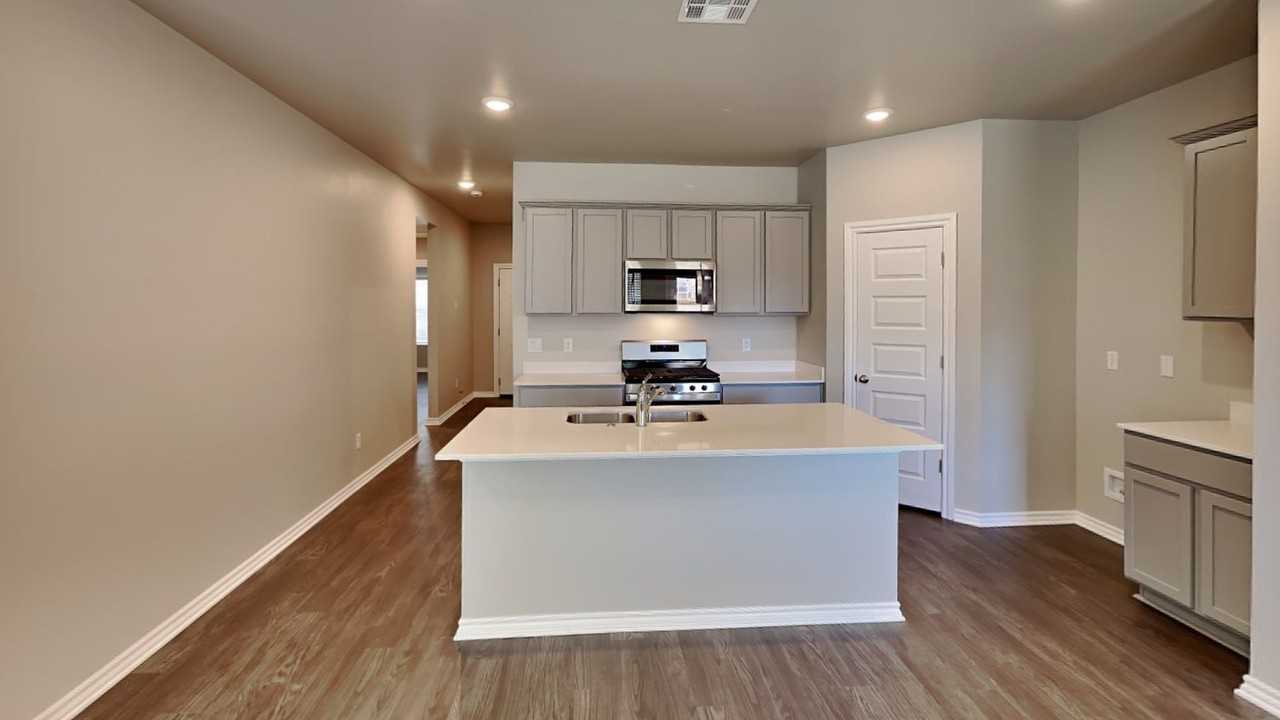 10328 Nw 27th St - Photo 7 of 20