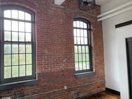 featured image of 651 N 13th St