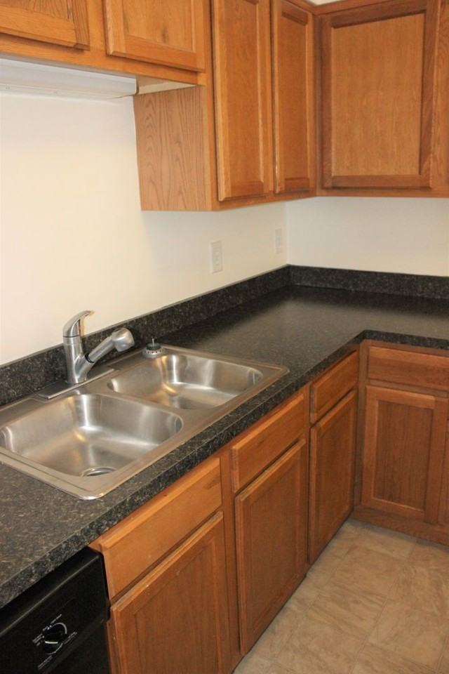 Cascades Pointe - Photo 7 of 39