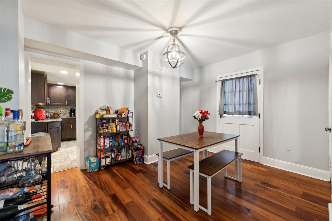 12 S Matlack St - Photo 6 of 21