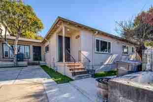 9714 Macarthur Blvd - Photo 1 of 1