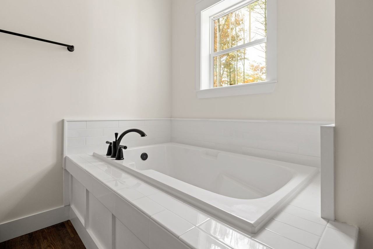 140 Cascade Ridge Rd - Photo 7 of 20