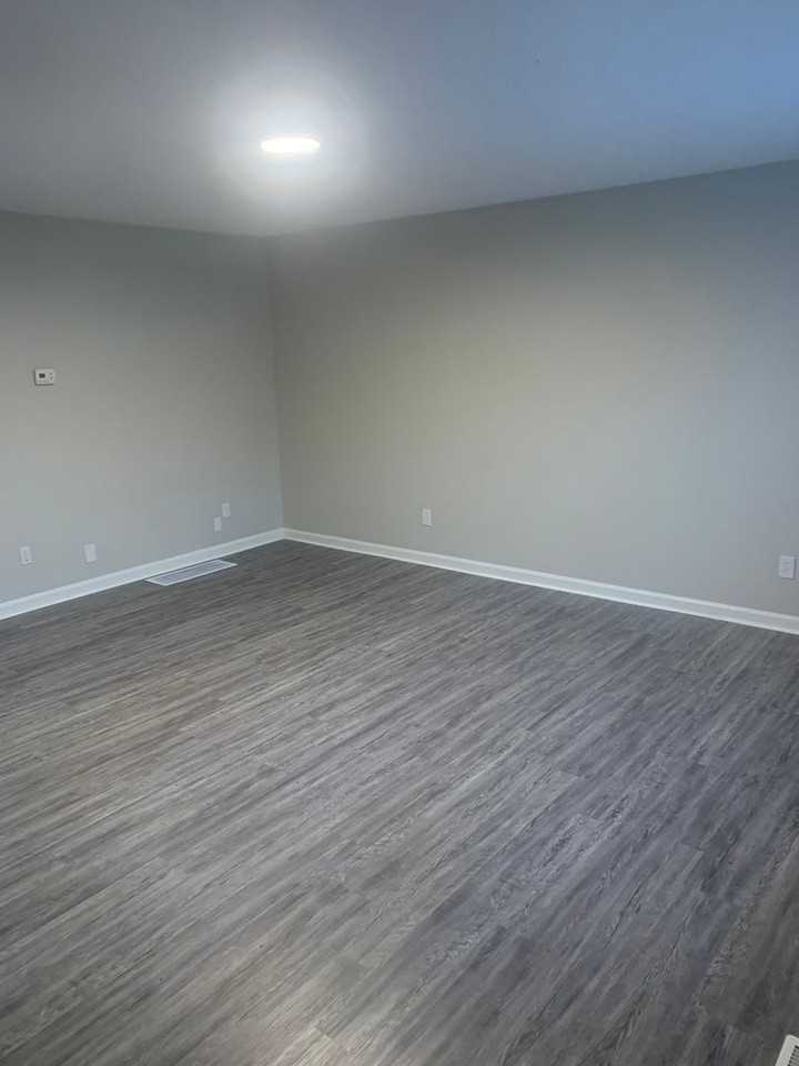 143 Camden - Photo 2 of 11