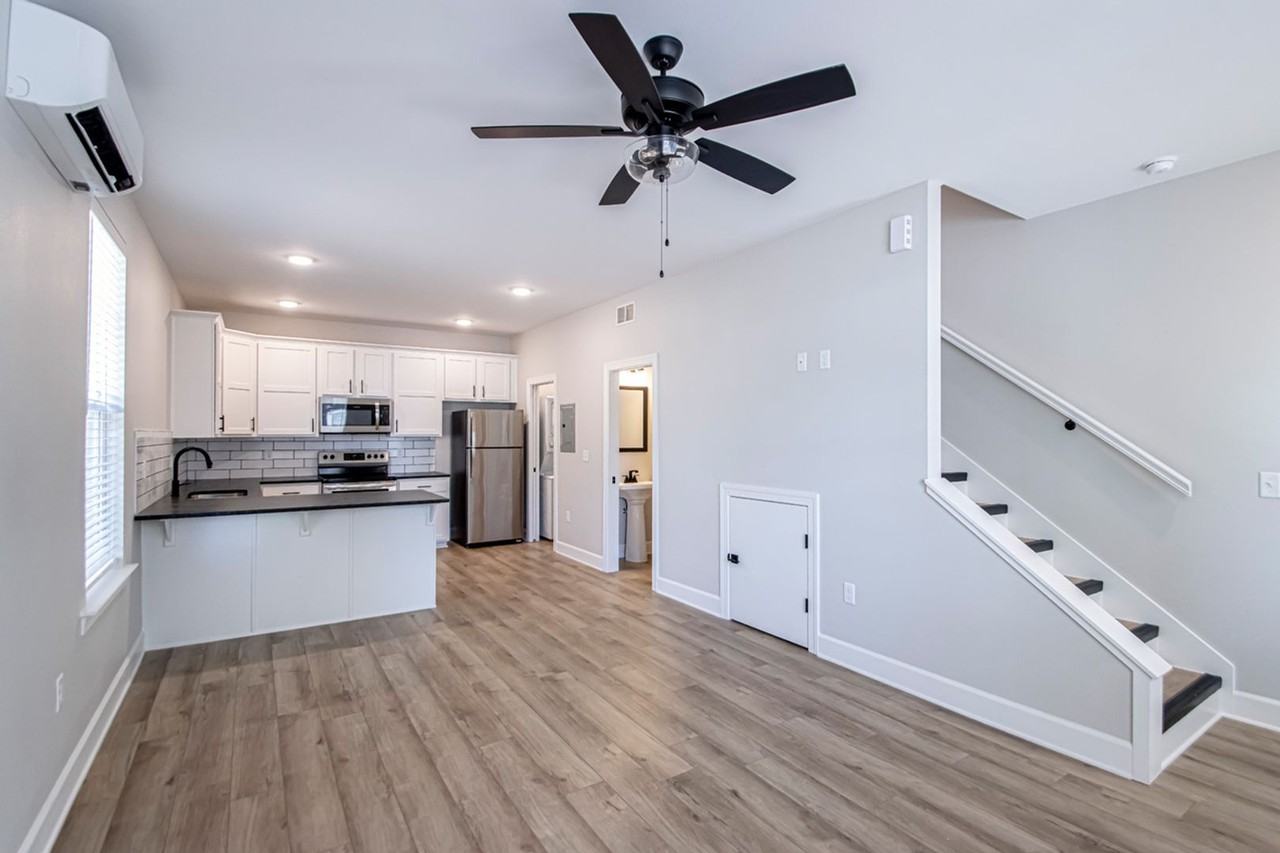 312 Parker St #B - Photo 4 of 11