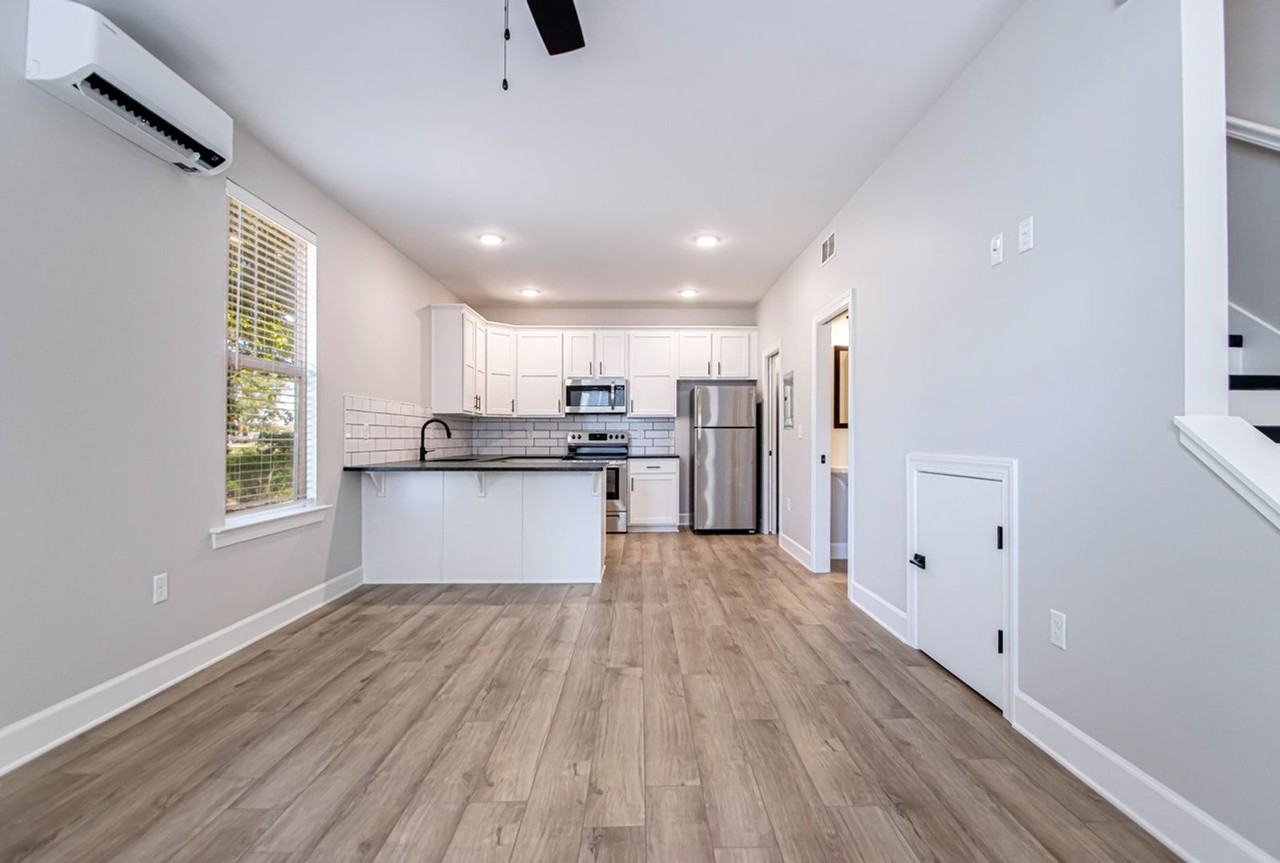 312 Parker St #B - Photo 5 of 11