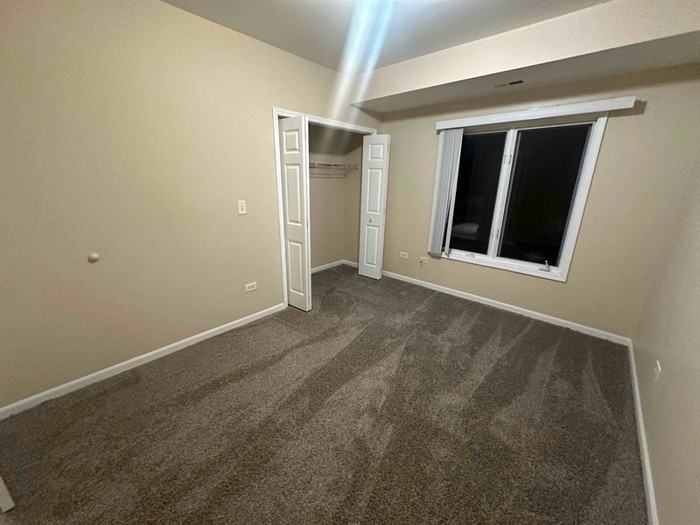 1328 W 109th St #2 - Photo 3 of 15