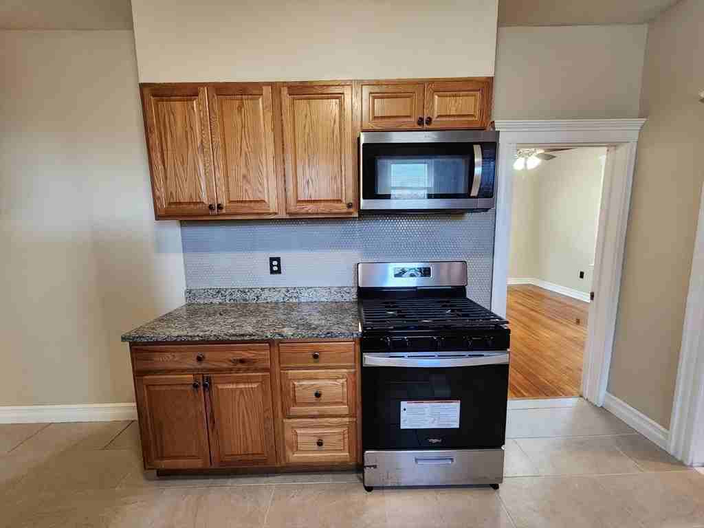 39 Deering Rd #2 - Photo 3 of 18