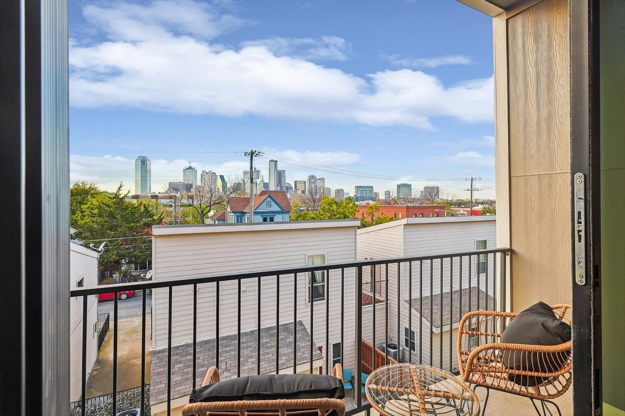 1805 Browder St #103 - Photo 5 of 40