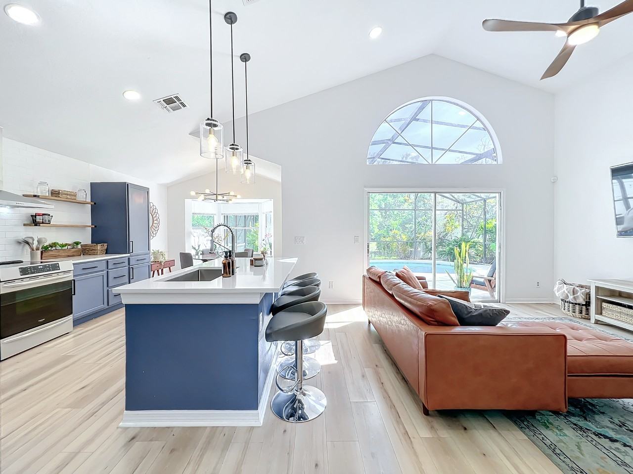 489 Harvest Oak Ct #NA - Photo 4 of 50