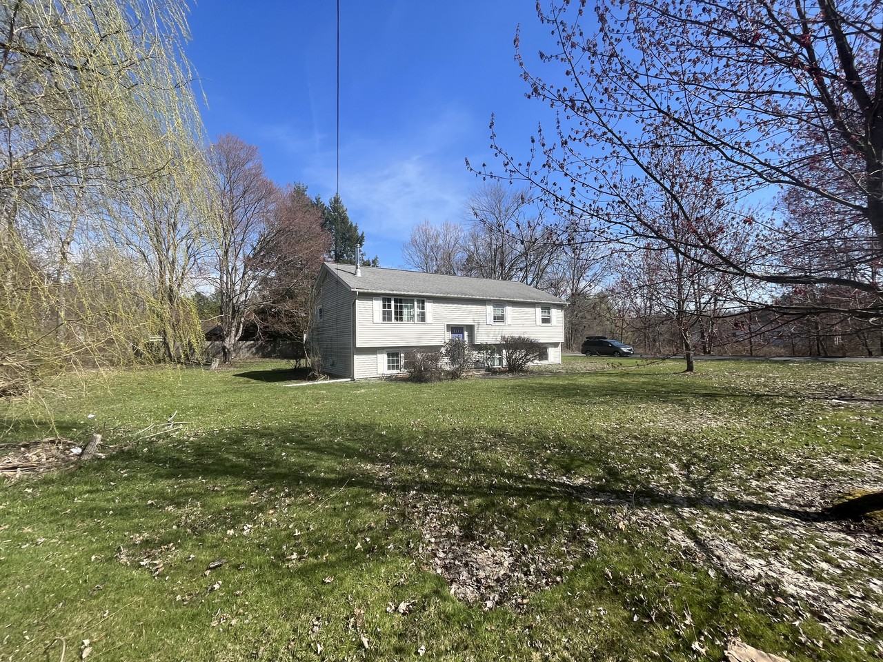 320 West St #1 - Photo 4 of 6