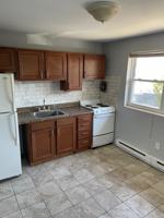 featured image of 77 Quinn St #6