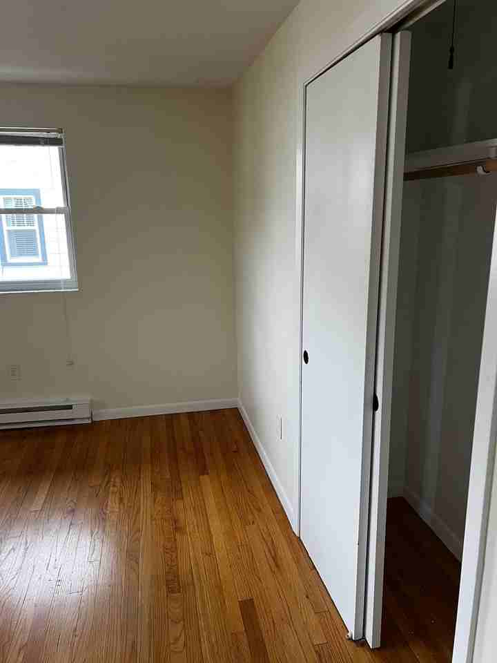 77 Quinn St #6 - Photo 7 of 10
