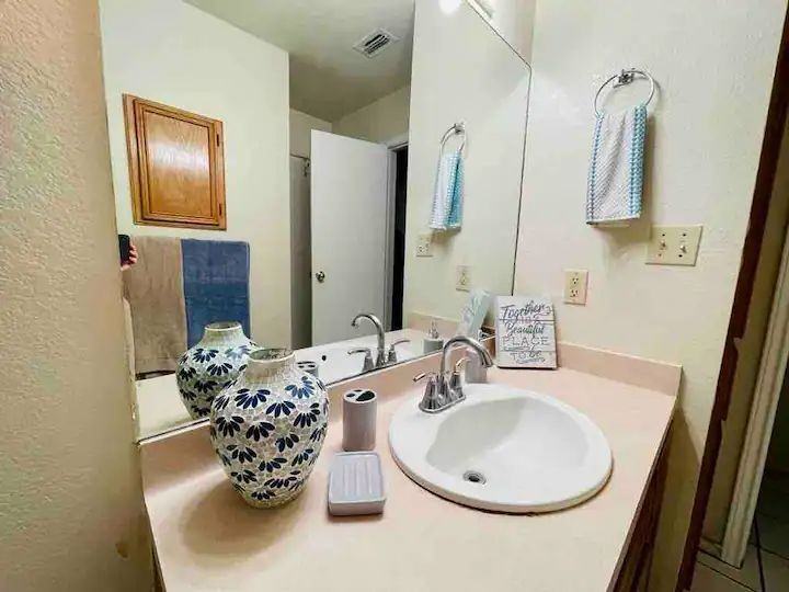 624 S Pleasantview Dr #2B - Photo 7 of 9