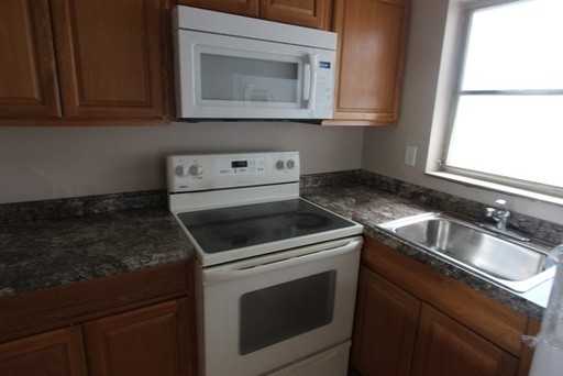 1930 Sunset Pl - Photo 2 of 9