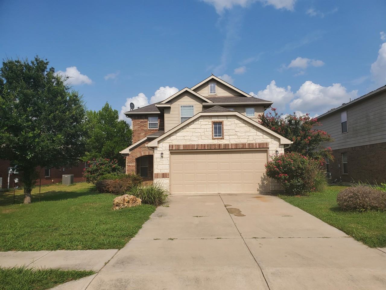 109 South Creek Bend Drive #1 - Photo 2 of 24