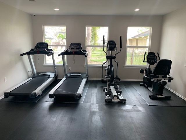 902 S Loop 499- P-6 #P6 - Photo 4 of 14