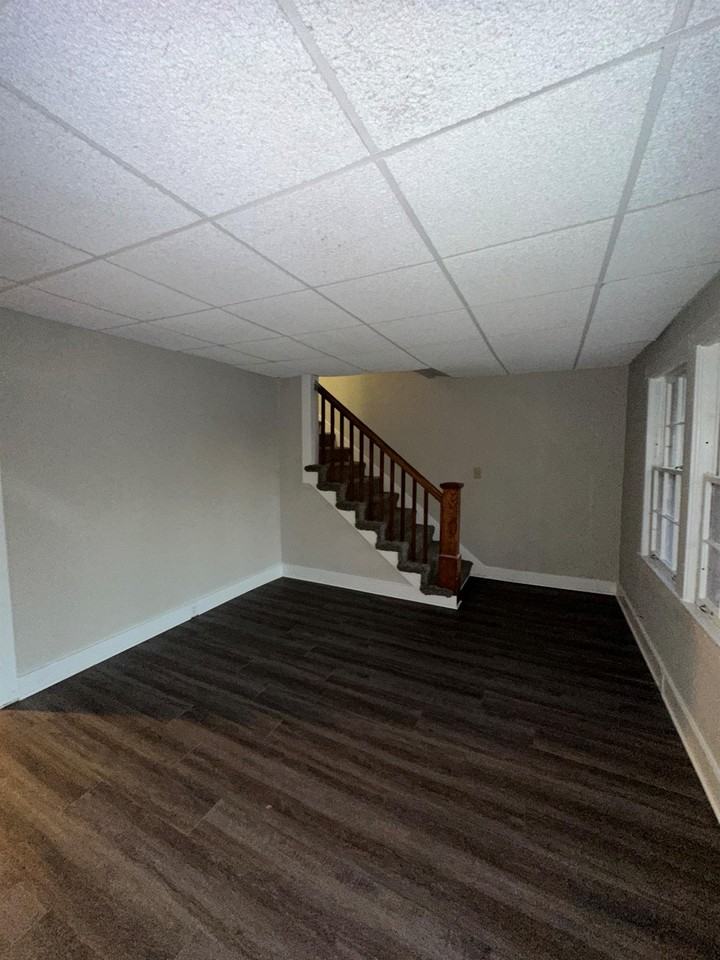 1403 Bryan St #1 - Photo 3 of 13