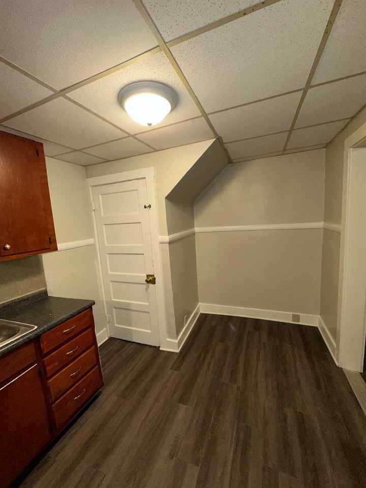 1403 Bryan St #1 - Photo 5 of 13