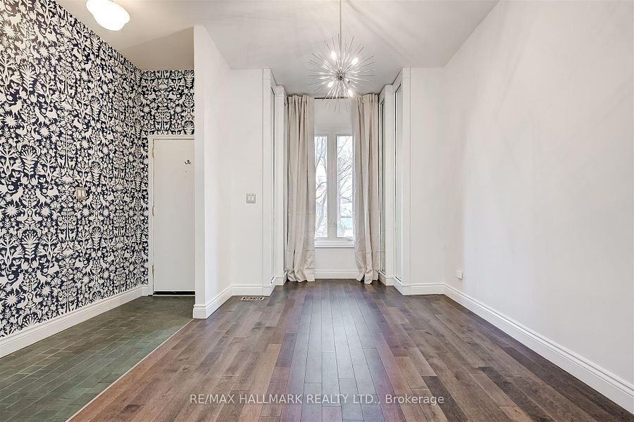 117 Pape Avenue - Photo 2 of 39