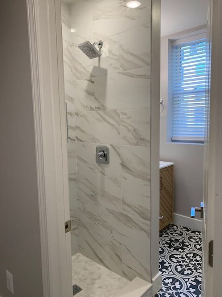 1409 15th St NW - Photo 7 of 50