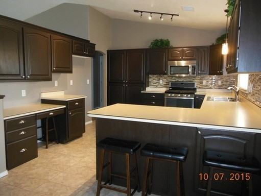 3376 N Valley View Dr - Photo 3 of 6