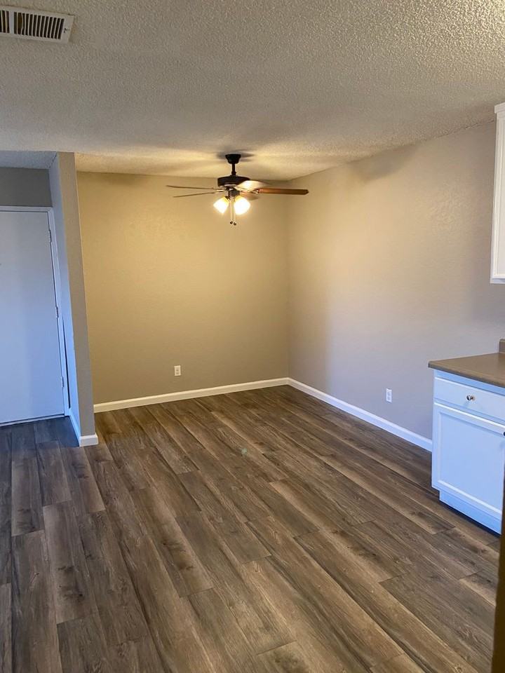 2080 W La Loma Drive - Photo 2 of 22