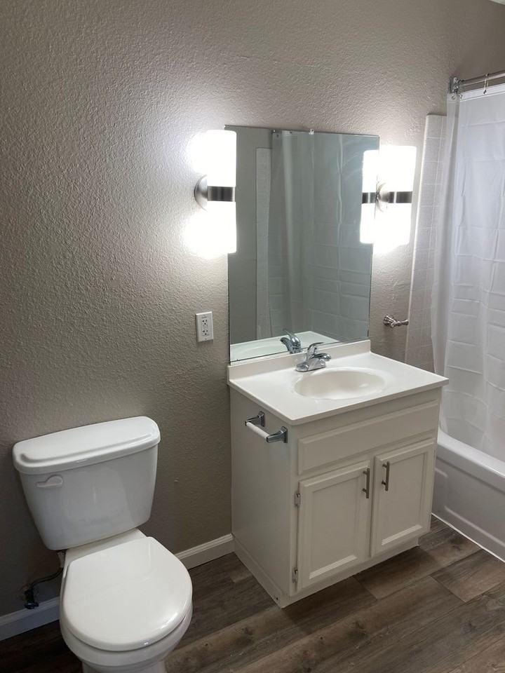 2080 W La Loma Drive - Photo 6 of 22