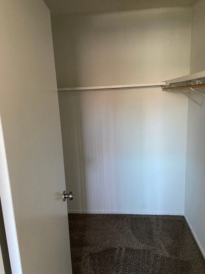 2080 W La Loma Drive - Photo 7 of 22
