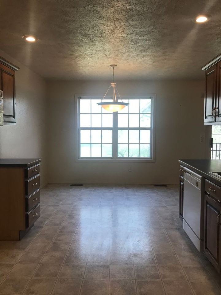 3744 S Christine Ave - Photo 5 of 18